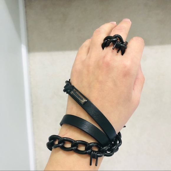 Auth Burberry unisex spike chain necklace - Picture 5 of 10